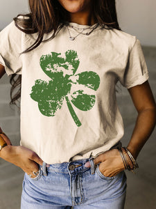 Trendy Women Clover Crop T-Shirt - Floral Patterns & Colors